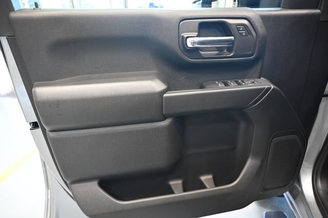 New 2026 Chevrolet Silverado 2500 Custom w/ Custom Value Package AWD/4WD image 23