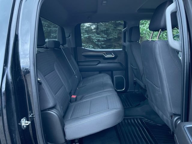 Used 2022 Chevrolet Silverado 1500 LT AWD/4WD image 26