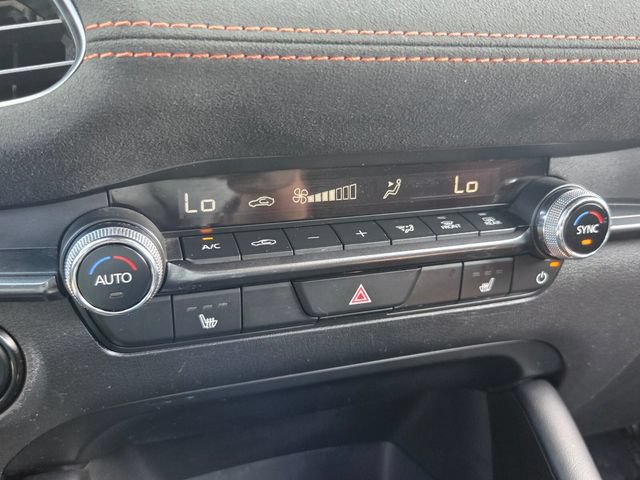 Used 2024 MAZDA MAZDA3 s AWD/4WD image 26