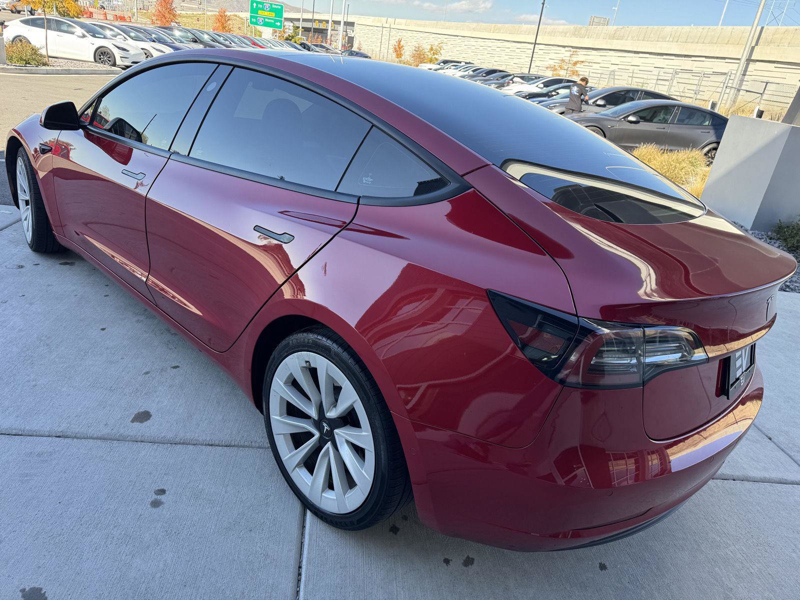 Used 2021 Tesla Model 3 Long Range AWD/4WD image 6