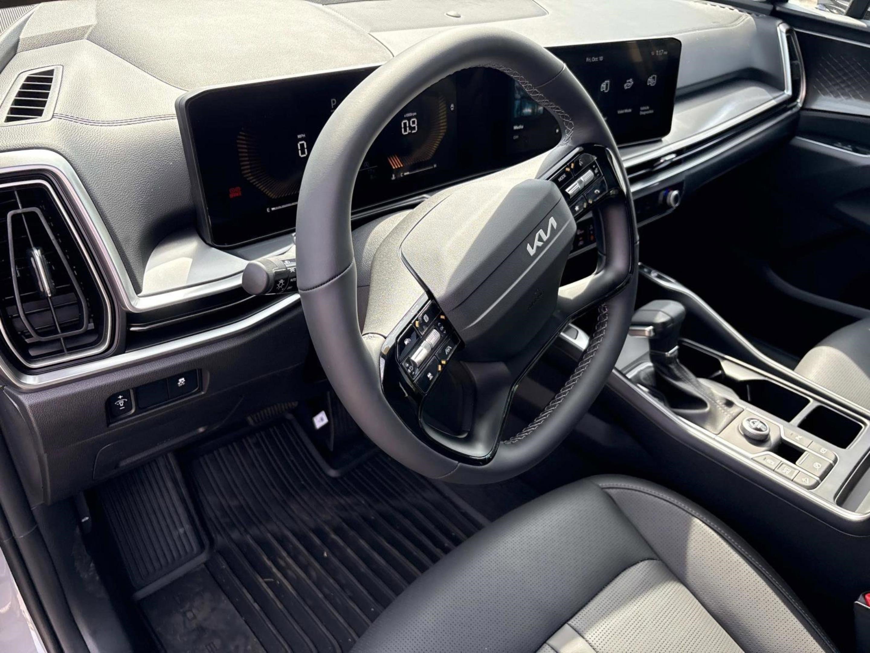 New 2026 Kia Sorento S image 18