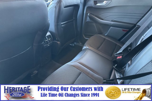 New 2025 Ford Escape SE w/ Class II Trailer Tow Package image 12