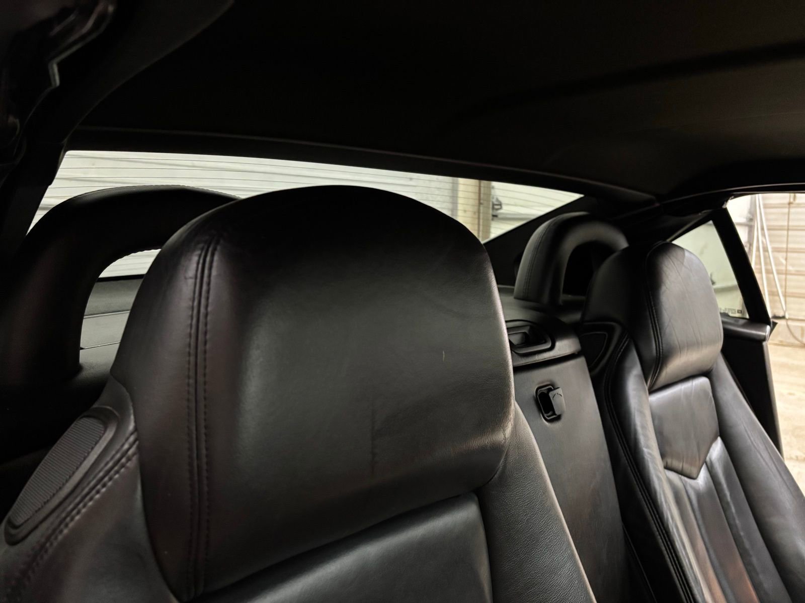 Used 2005 Cadillac XLR image 28