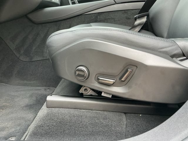 Certified 2025 Volvo XC90 B5 Core AWD/4WD image 28