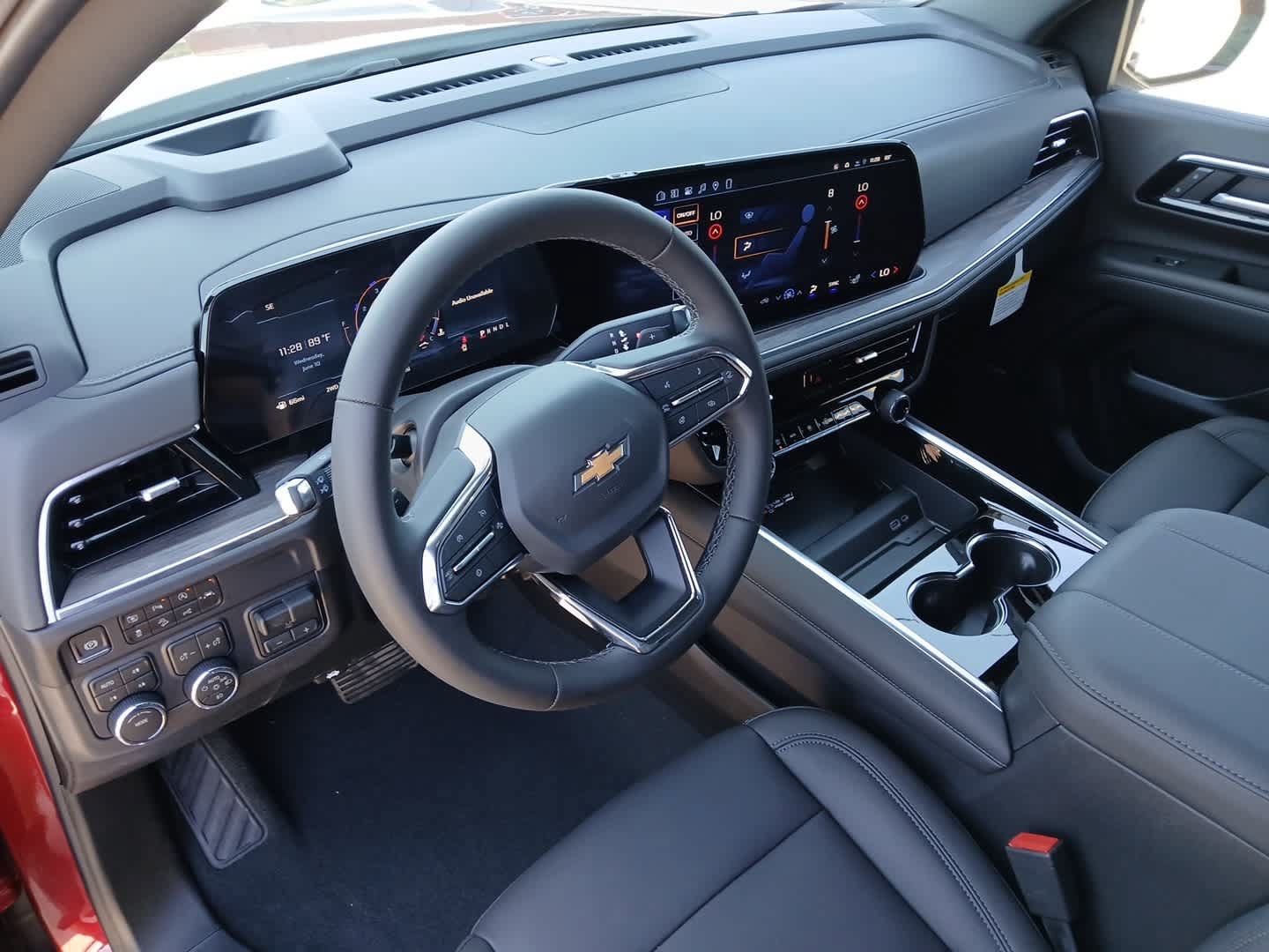 New 2026 Chevrolet Tahoe LT w/ Comfort Package AWD/4WD image 27