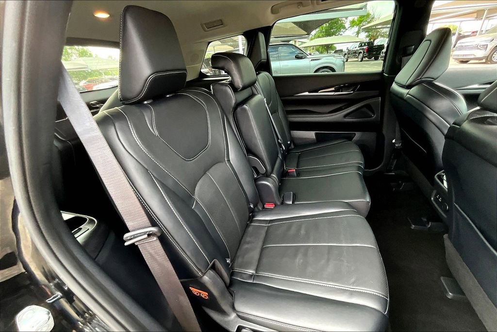 Certified 2023 INFINITI QX60 Pure image 40