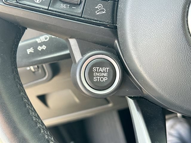 Used 2023 Alfa Romeo Stelvio Ti w/ Active Assist Plus Package AWD/4WD image 19