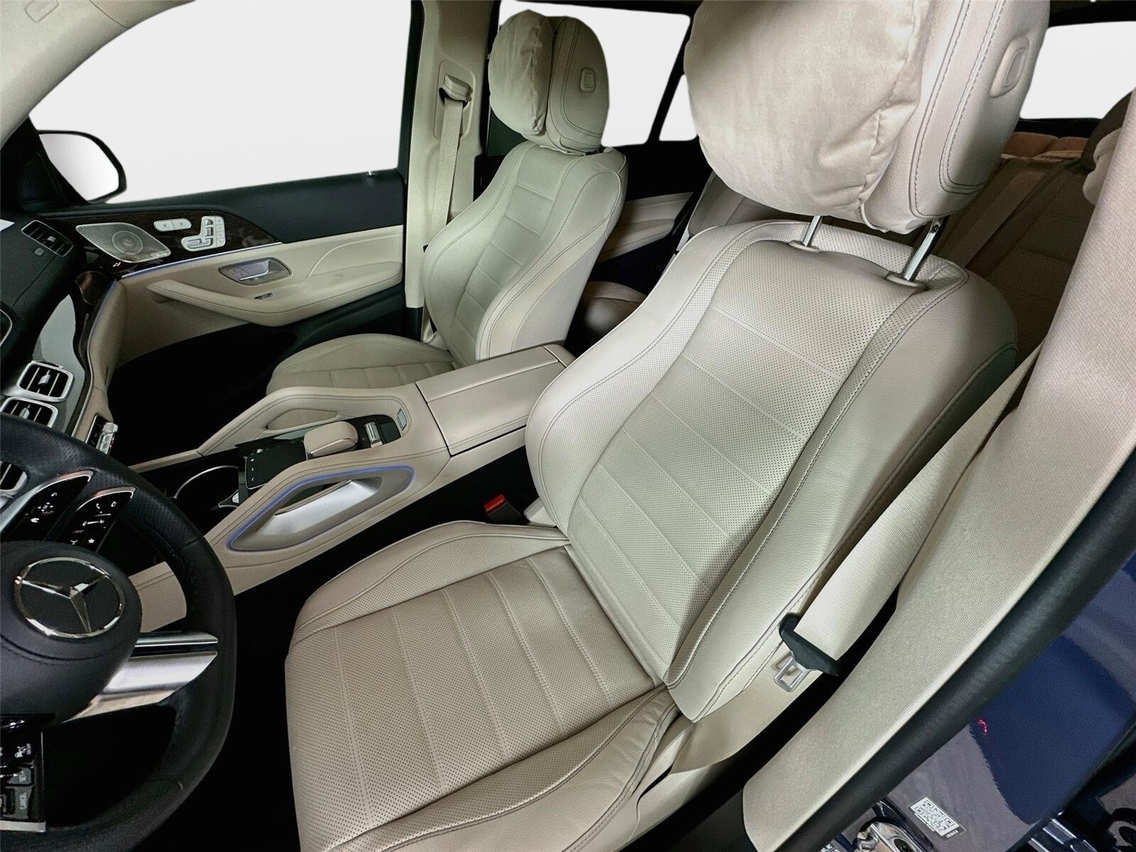 Certified 2026 Mercedes-Benz GLS 450 4MATIC image 26
