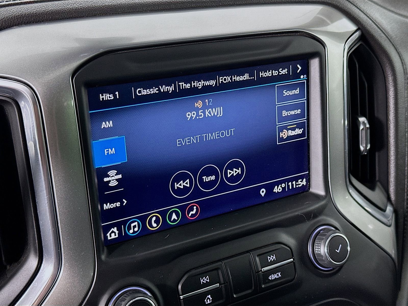 Used 2019 Chevrolet Silverado 1500 LTZ image 16