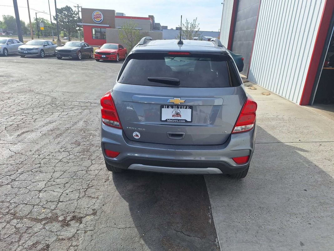 Used 2019 Chevrolet Trax LT w/ LT Convenience Package AWD/4WD image 7