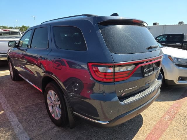 Used 2020 Dodge Durango SXT AWD/4WD image 3