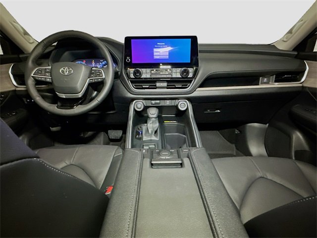 New 2026 Toyota Grand Highlander Limited image 6