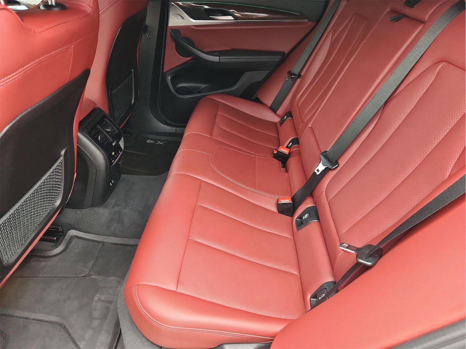 Used 2022 BMW X4 M40i w/ Premium Package AWD/4WD image 25