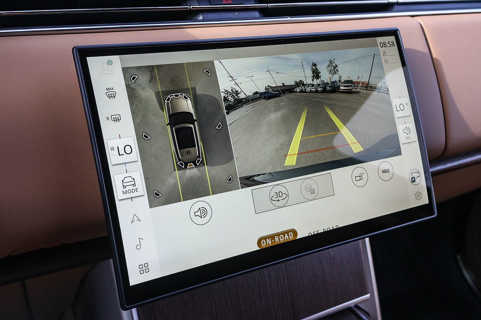 New 2026 Land Rover Range Rover SE image 34