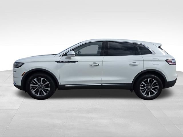 Certified 2022 Lincoln Nautilus FWD w/ Premium Package image 5