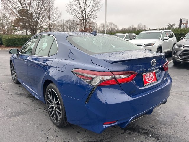 Used 2024 Toyota Camry SE image 7