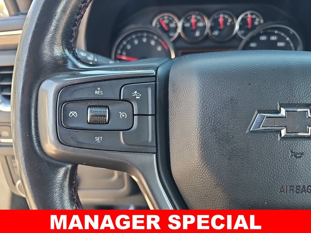 Used 2021 Chevrolet Suburban RST AWD/4WD image 18