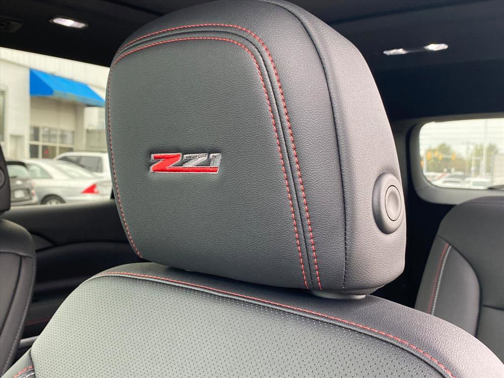 New 2026 Chevrolet Traverse Z71 w/ Driver Confidence Package image 11