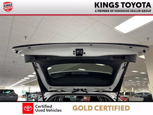 Used 2024 Toyota RAV4 LE AWD/4WD image 21