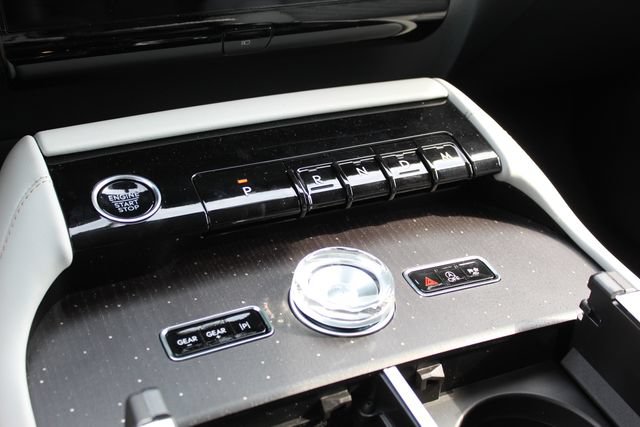 New 2027 Lincoln Navigator Black Label AWD/4WD image 25