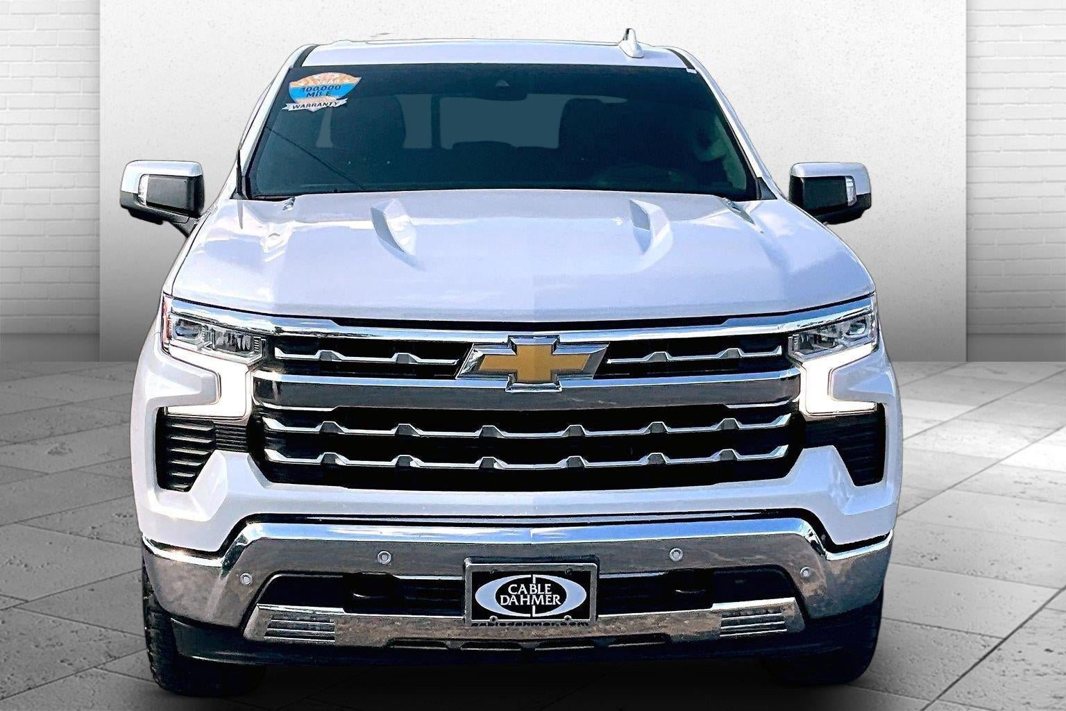 Used 2025 Chevrolet Silverado 1500 LTZ w/ LTZ Premium Package AWD/4WD image 2