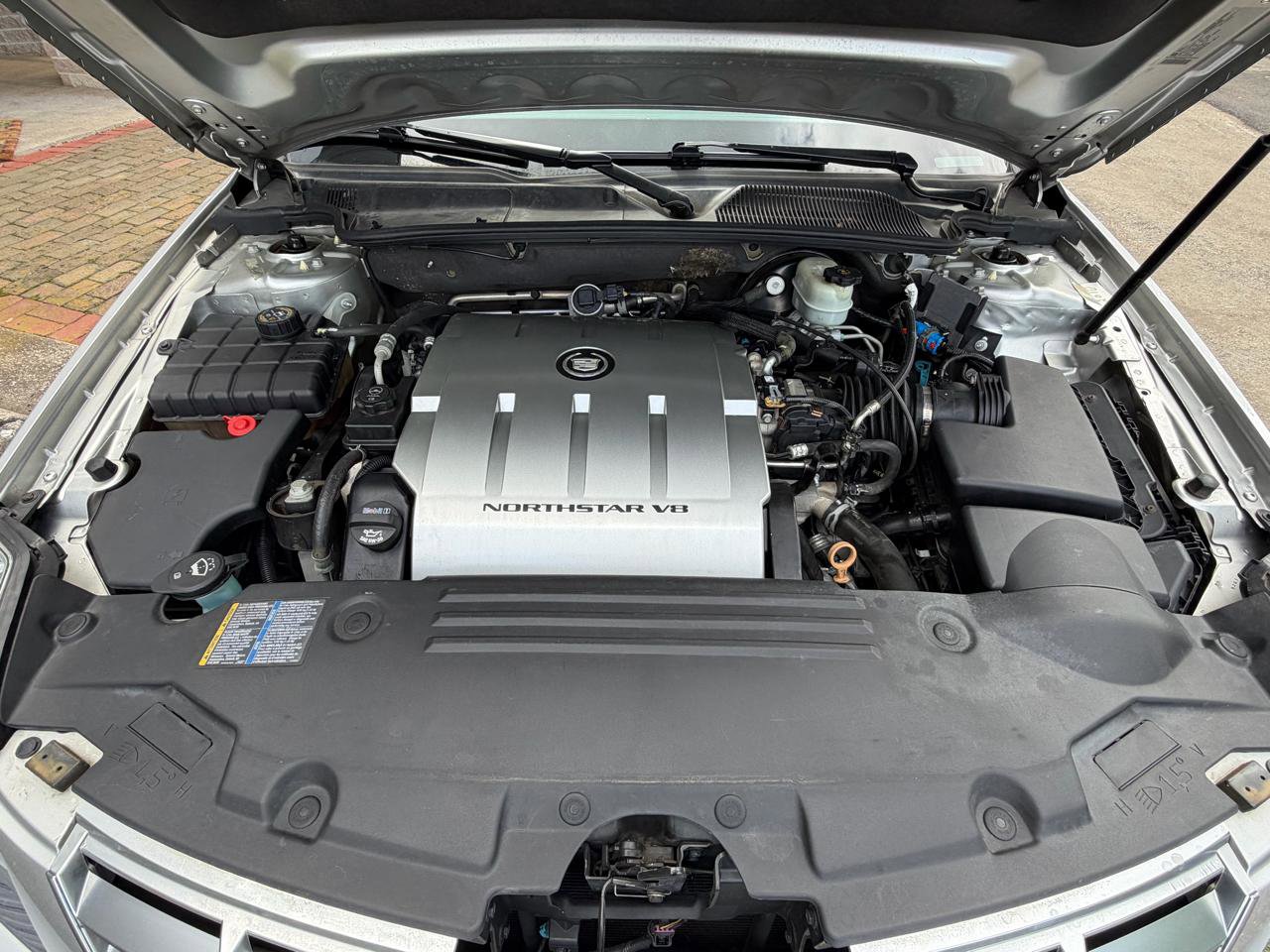 Used 2010 Cadillac DTS Luxury FWD image 51