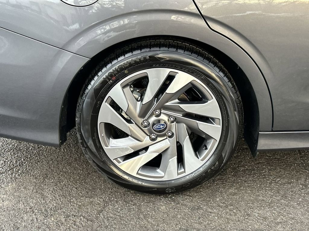 Certified 2025 Subaru Legacy Limited image 12