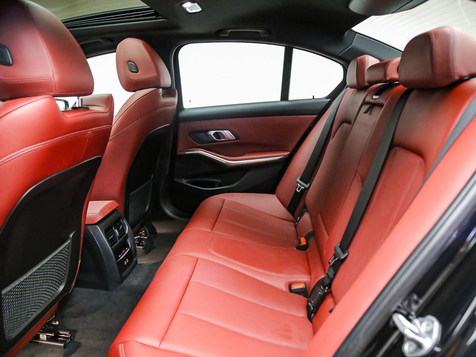 Certified 2023 BMW 330i Sedan w/ Premium Package RWD image 20