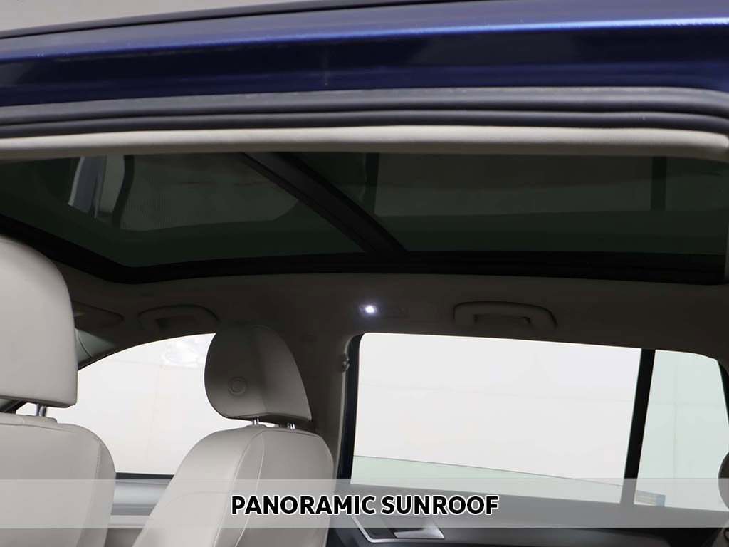 Used 2016 Volkswagen Golf Limited Edition image 2