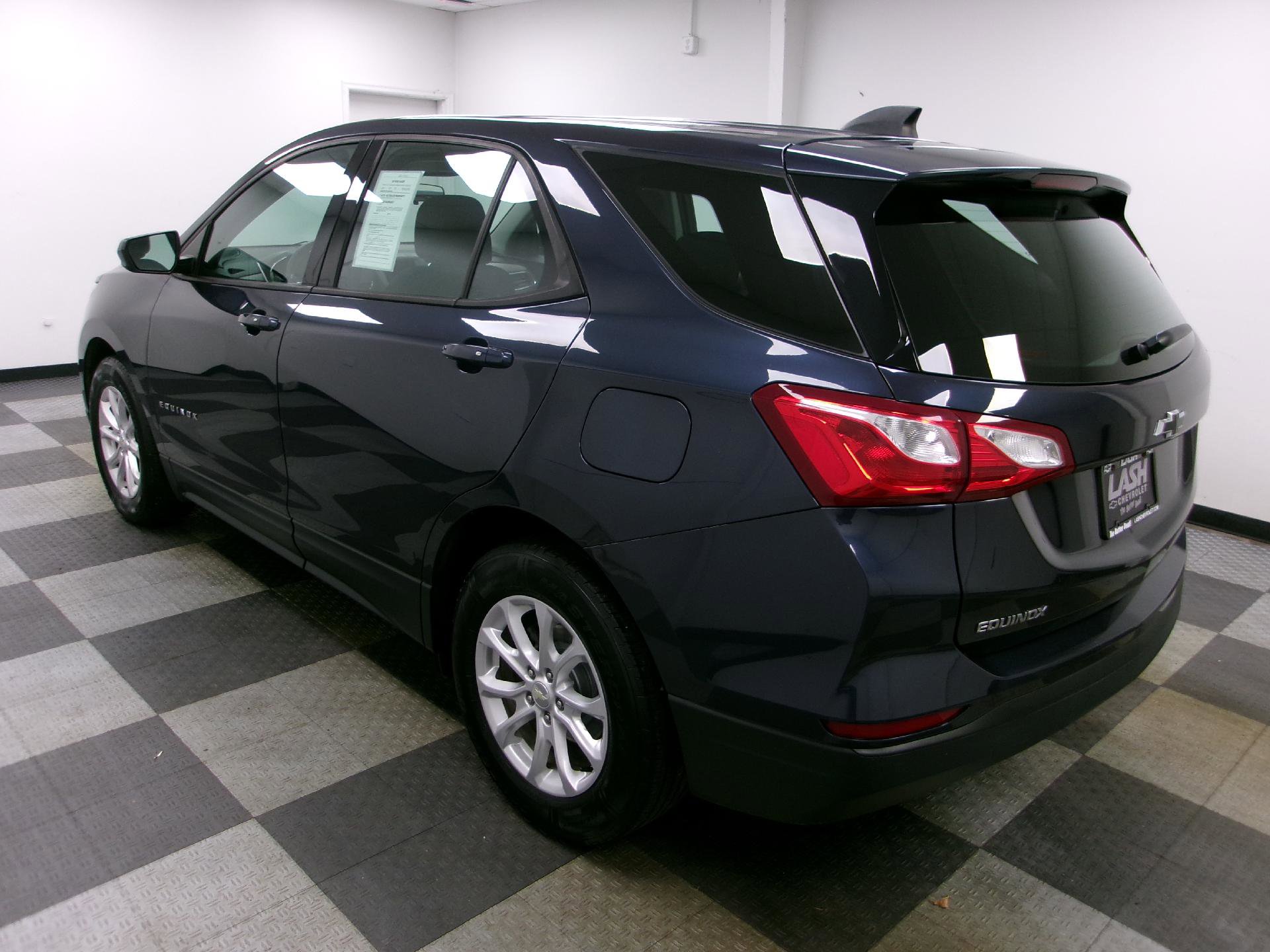 Used 2019 Chevrolet Equinox LS FWD image 6