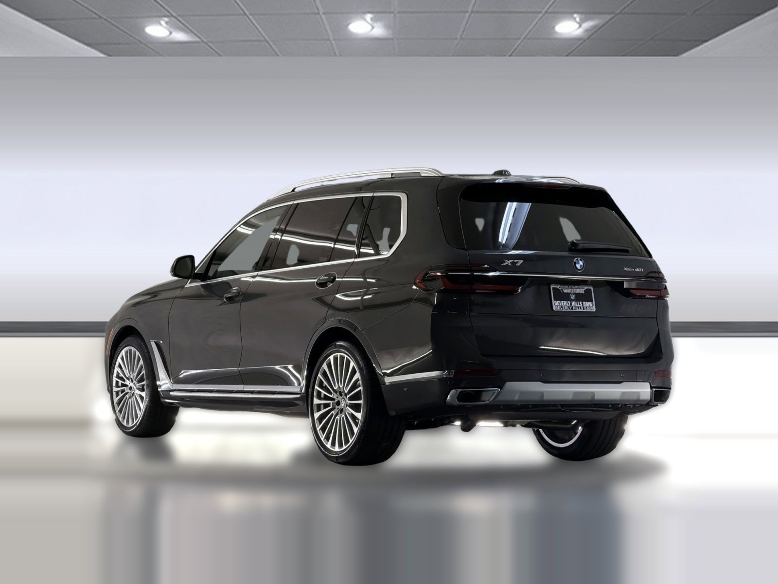 New 2026 BMW X7 xDrive40i w/ Premium Package image 3