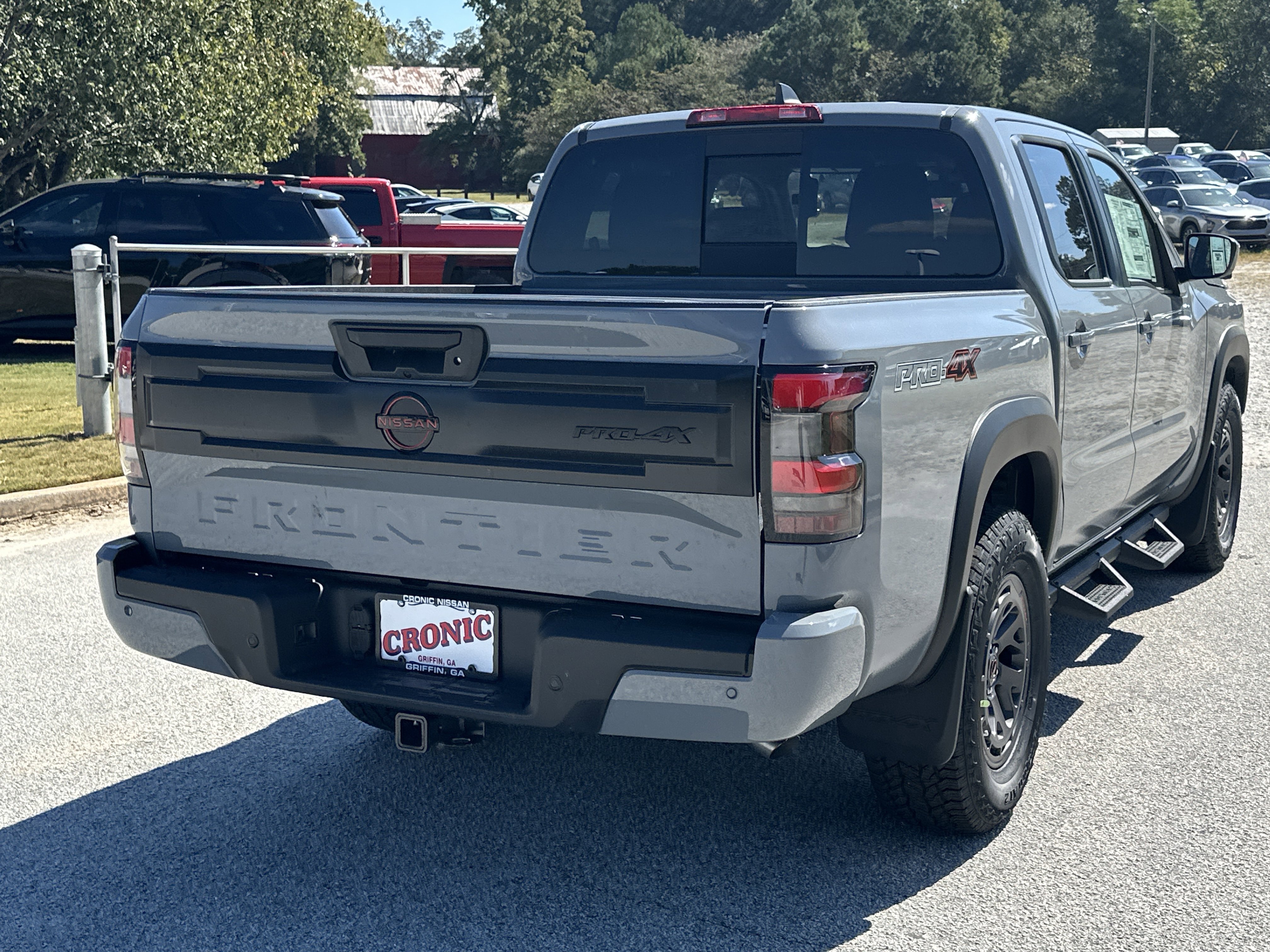 New 2026 Nissan Frontier PRO-4X w/ Pro-4x Convenience Package image 5