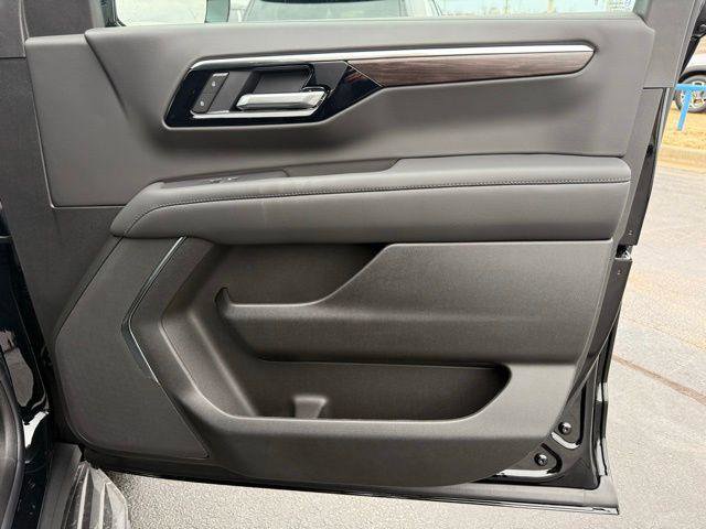 New 2026 Chevrolet Tahoe LS RWD image 37
