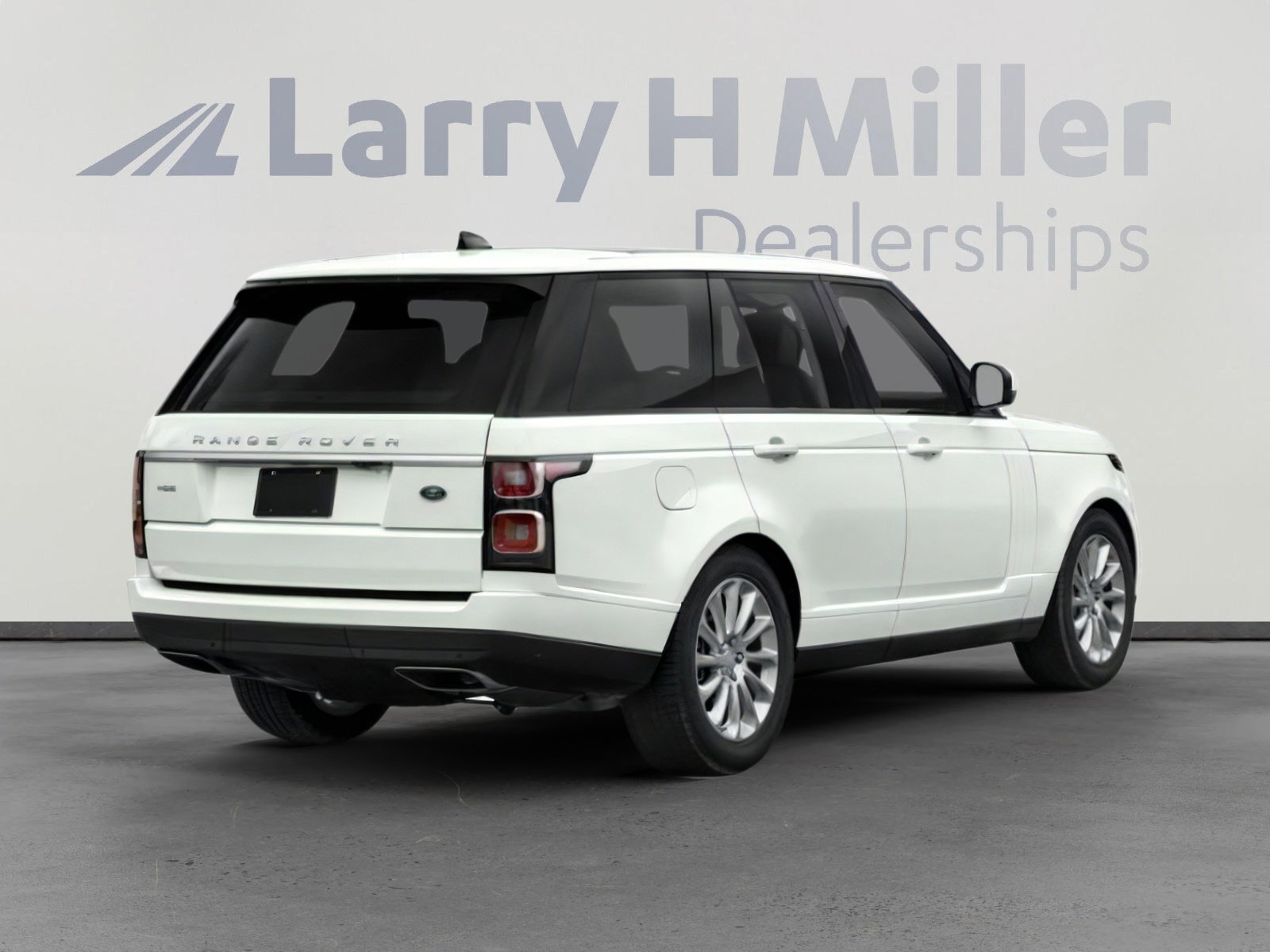 Used 2020 Land Rover Range Rover HSE image 2