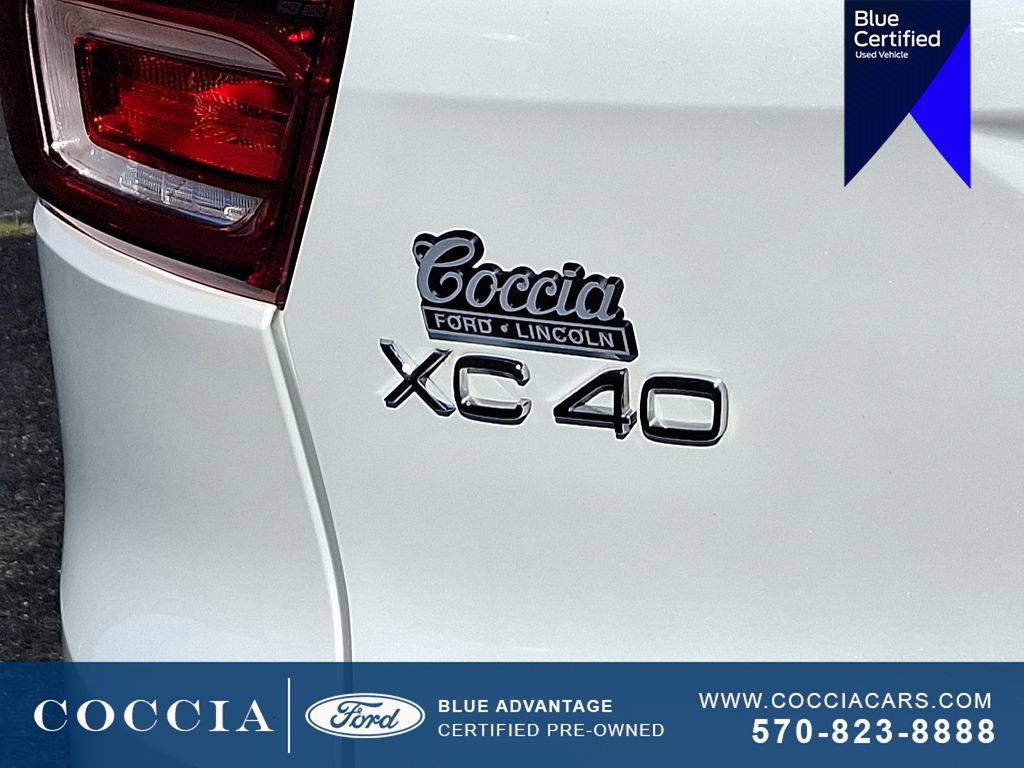 Used 2023 Volvo XC40 B5 Plus w/ Protection Package Premier AWD/4WD image 32