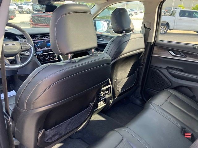 Certified 2023 Jeep Grand Cherokee Limited w/ Luxury Tech Group II AWD/4WD image 25