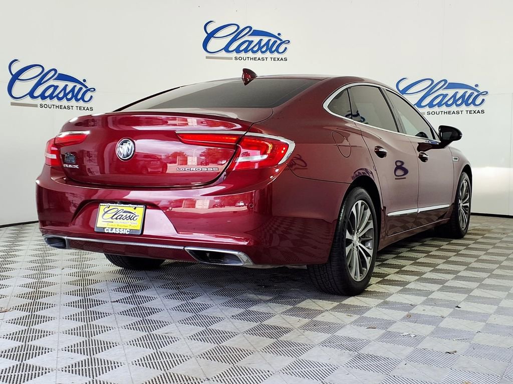 Used 2017 Buick LaCrosse Preferred image 6