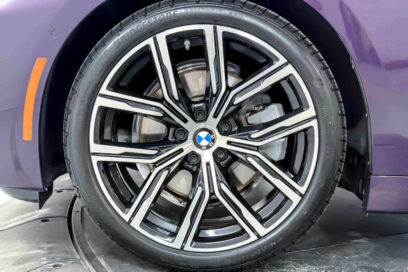 Used 2023 BMW 230i Coupe w/ Convenience Package RWD image 26