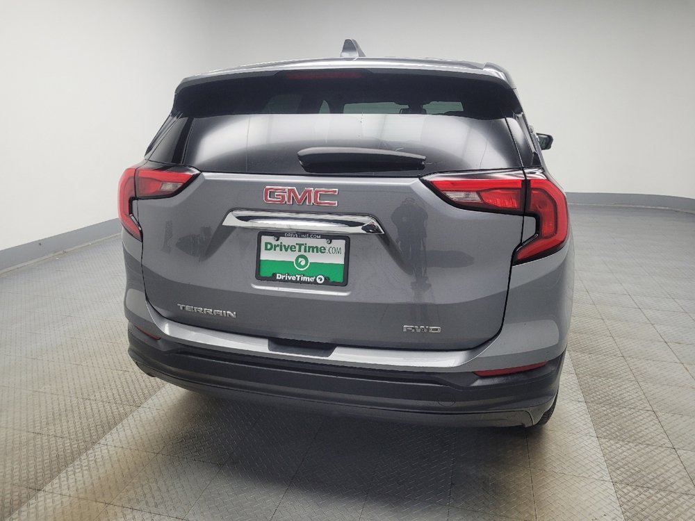 Used 2020 GMC Terrain SLE w/ LPO, Floor Liner Package image 7