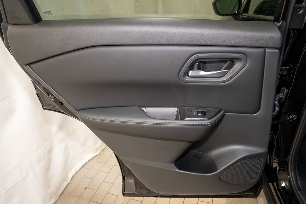 New 2026 Nissan Rogue SV image 11