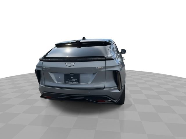 New 2026 Cadillac Lyriq V image 7
