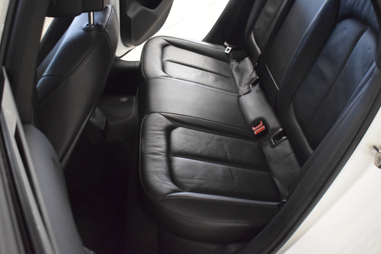 Used 2017 Audi A3 e-tron Premium FWD image 55