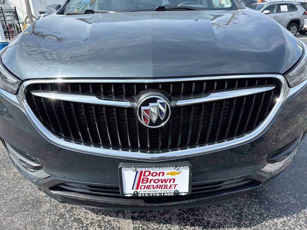 Used 2020 Buick Enclave Essence w/ Sound and Sites Package FWD image 31