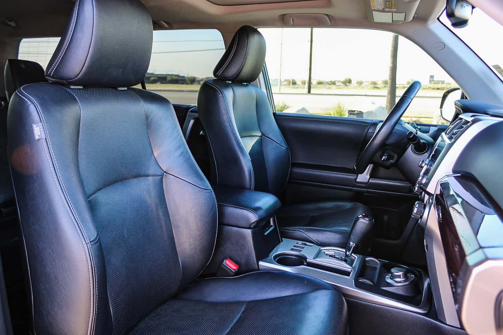 Used 2023 Toyota 4Runner Limited image 16