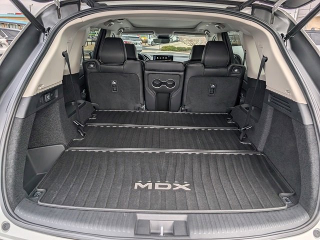 Used 2025 Acura MDX w/ Technology Package image 29
