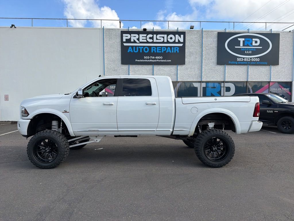 Used 2018 RAM 2500 Limited AWD/4WD image 2