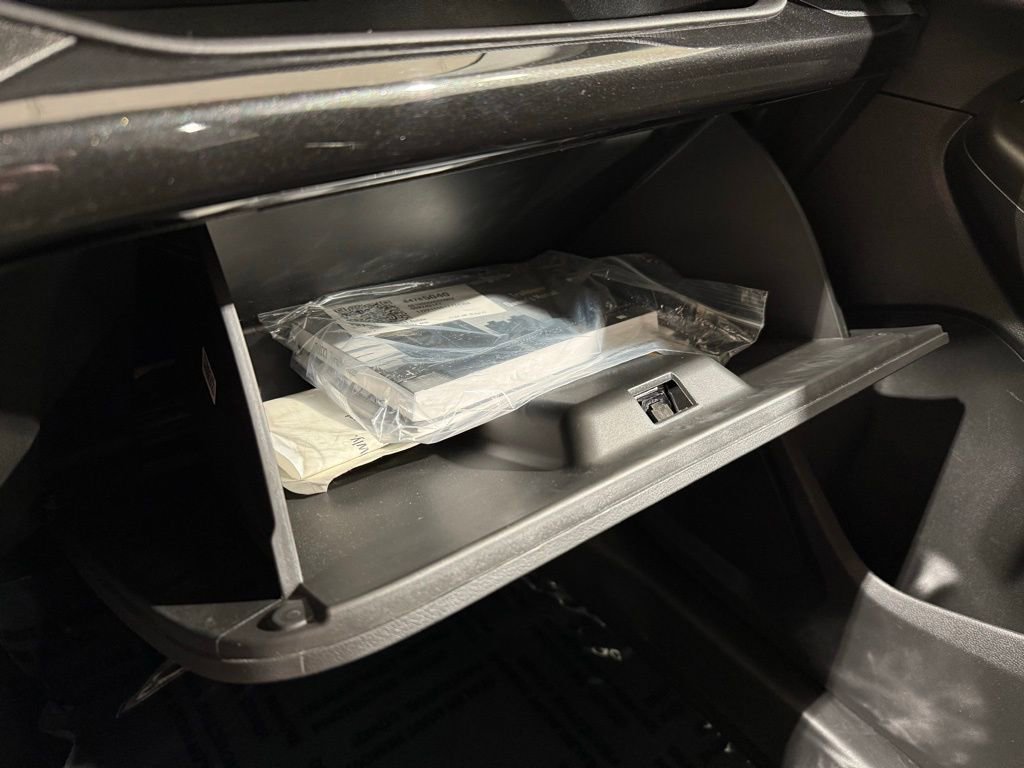 Used 2022 Chevrolet TrailBlazer LT w/ Convenience Package image 28