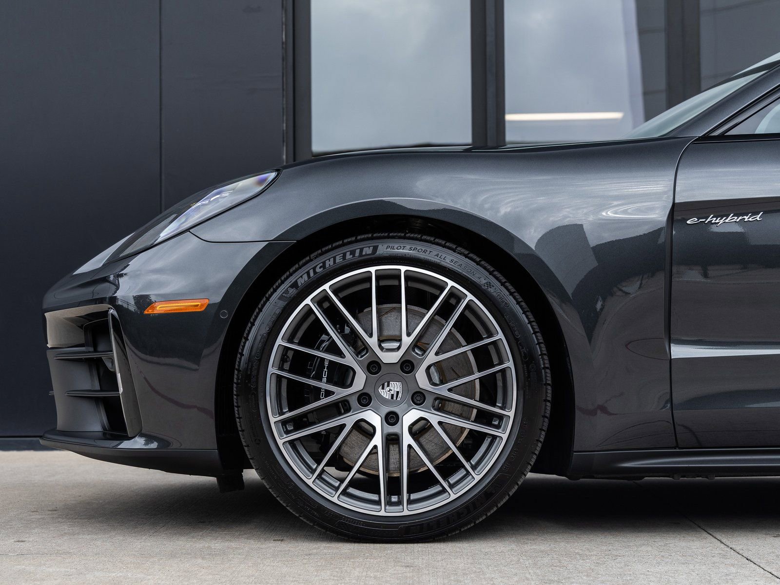 New 2026 Porsche Panamera 4 AWD/4WD image 13