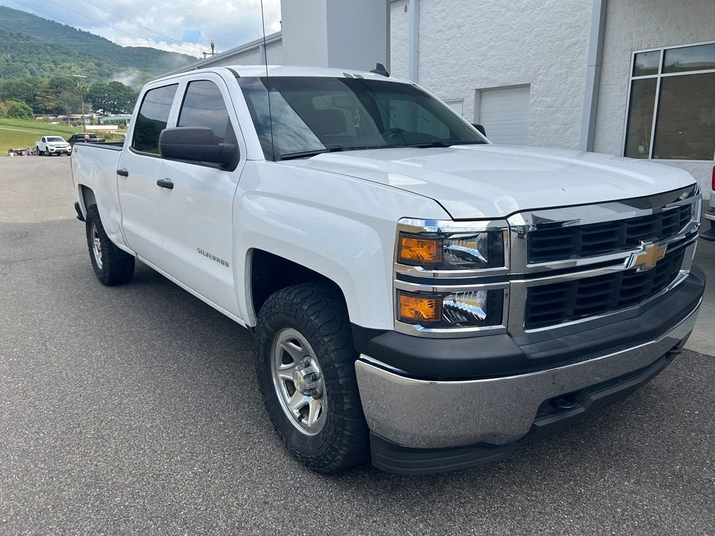 Used 2015 Chevrolet Silverado 1500 LS w/ Trailering Package AWD/4WD image 3