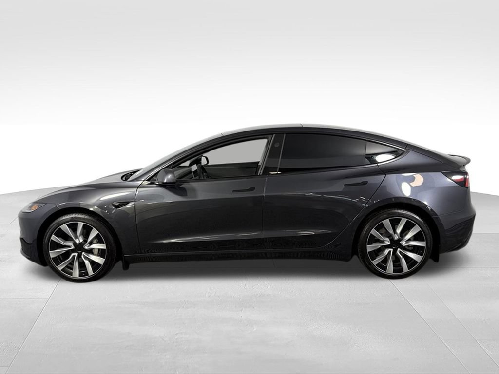 Used 2025 Tesla Model 3 Long Range RWD image 9